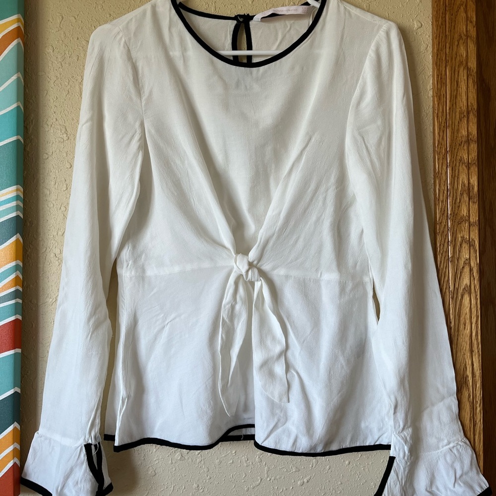 Small White ZARA Blouse with Black Trim